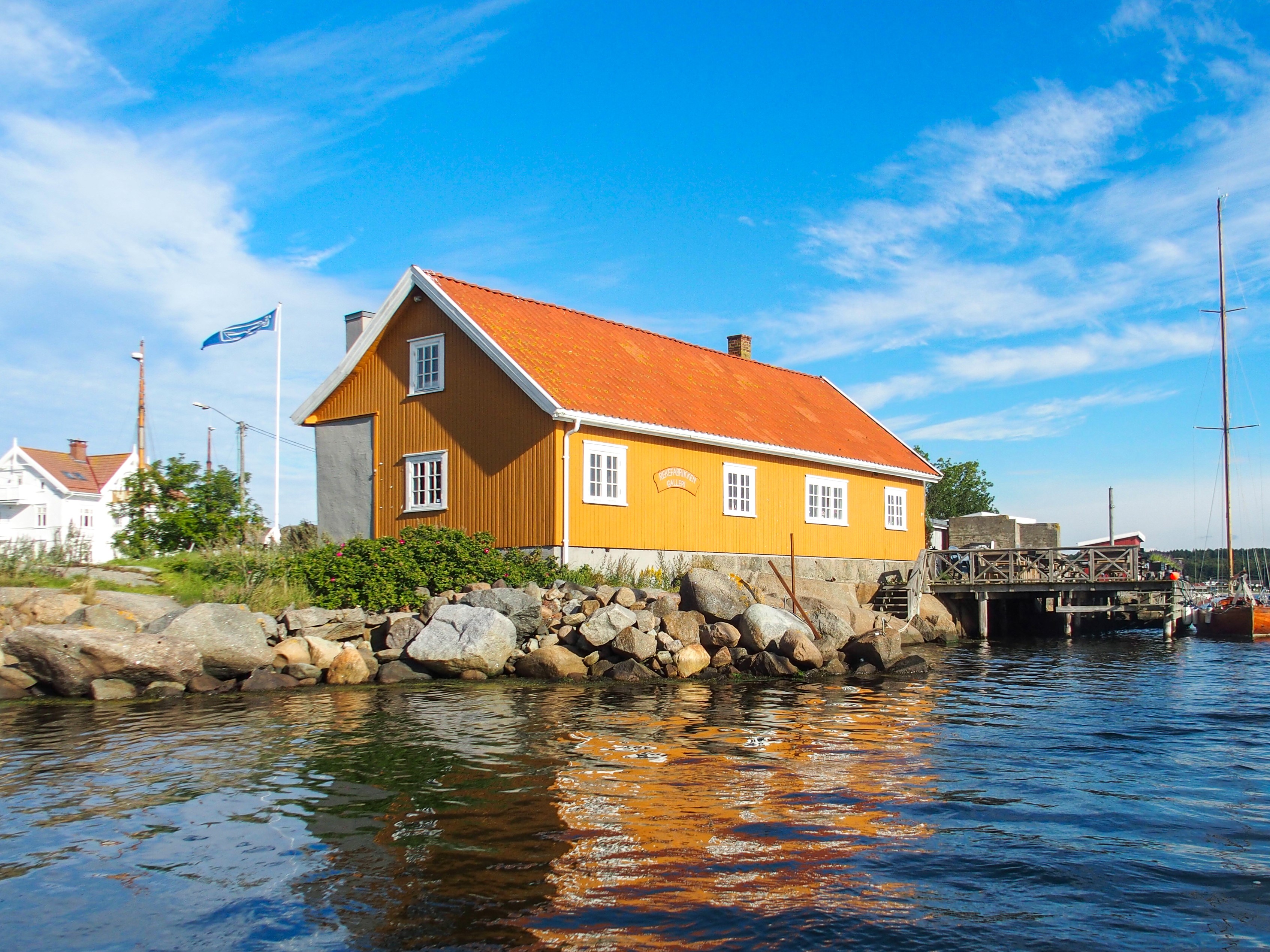 Case: Norsk rejefabrik bliver genoplivet med speciallavede vinduer